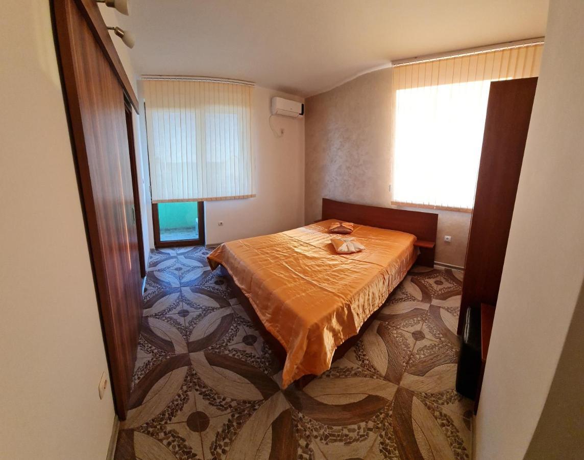 Complex Koral Hotel Sinemoretz Bagian luar foto